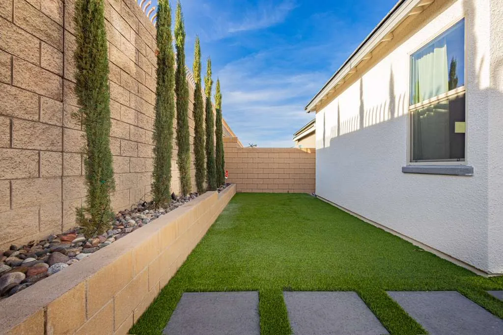 Harmony House residential care — a warm, welcoming home in Henderson, Nevada